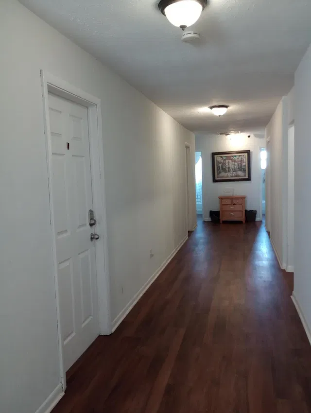 Residence photo 5