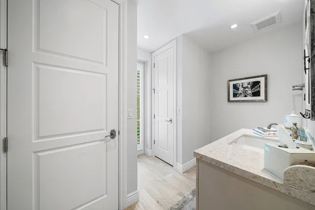 Residence photo 27