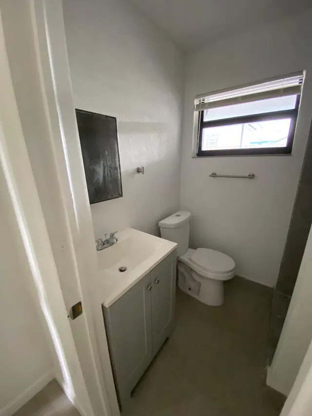 Old Northwood Unit 1 photo 5
