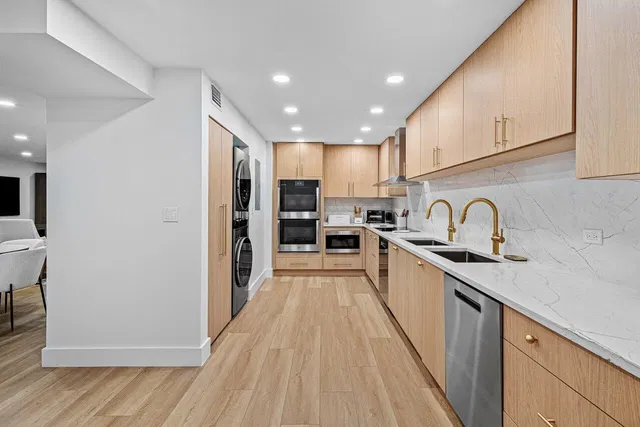 Boca Grove Unit 202 photo 8
