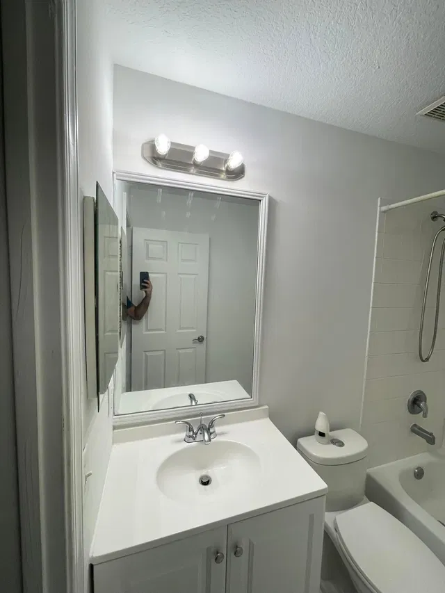 Residence photo 24