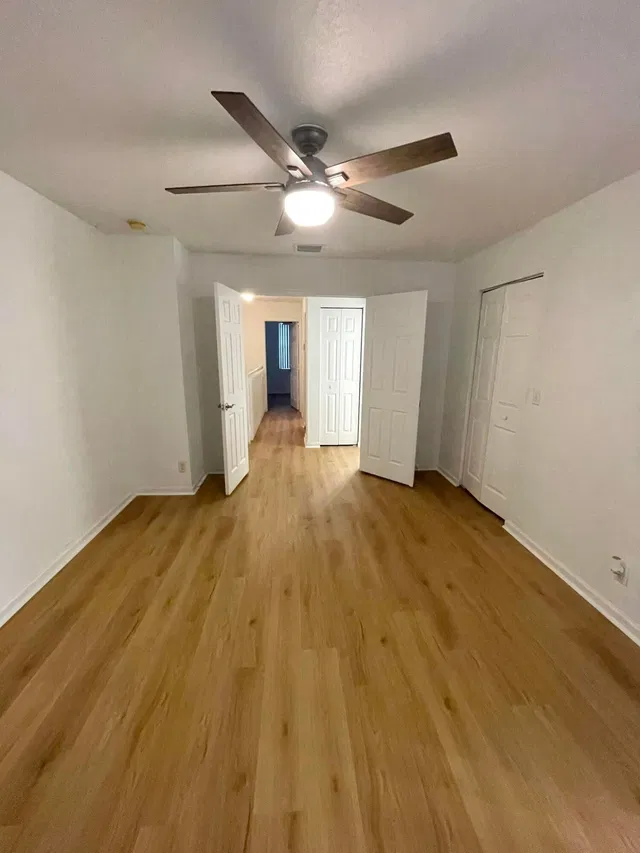 Residence photo 25