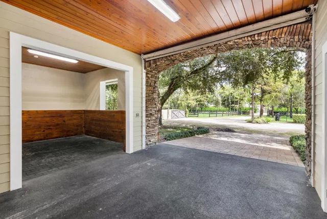 Saddle Trail Park Residence photo 13