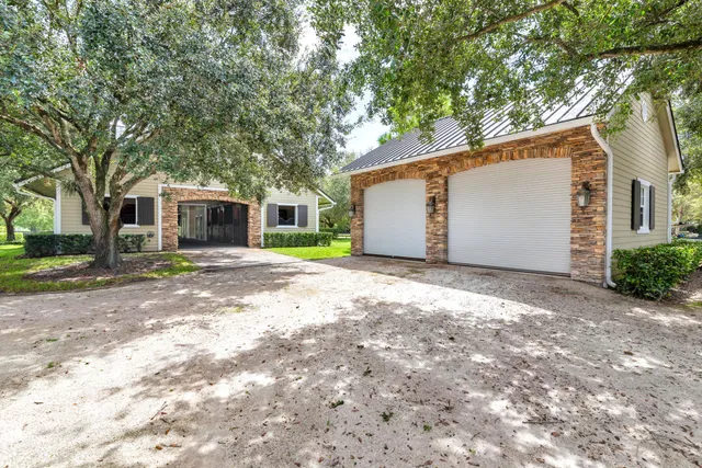 Saddle Trail Park Residence photo 36