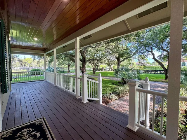 Saddle Trail Park Residence photo 41