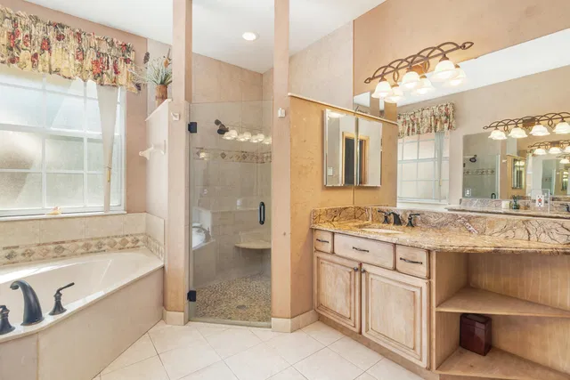 Saddle Trail Park Residence photo 50