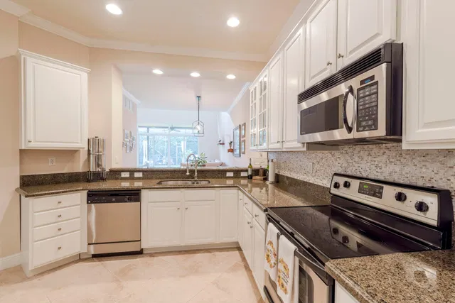 Residence photo 15
