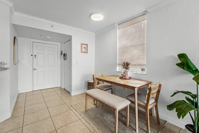 Flagler Pointe Unit 716 photo 2