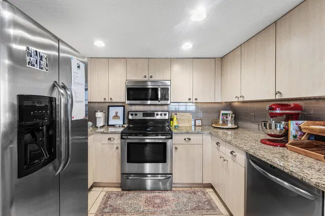 Flagler Pointe Unit 716 photo 6