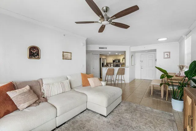 Flagler Pointe Unit 716 photo 9