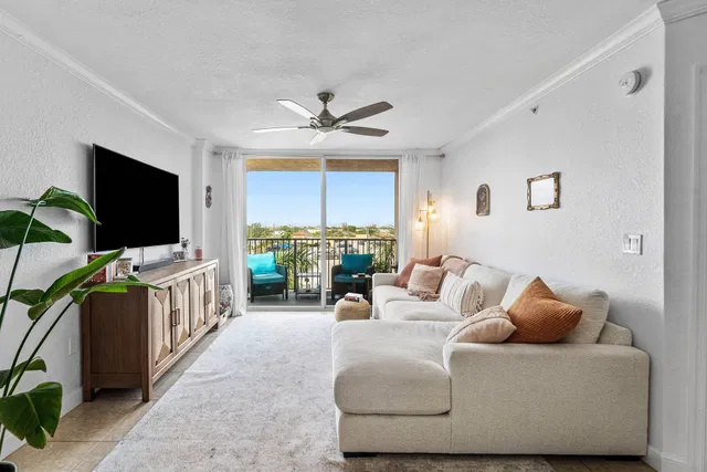 Flagler Pointe Unit 716 photo 11