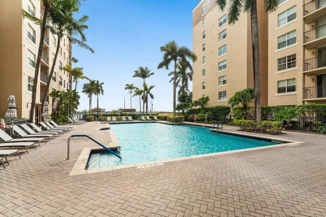 Flagler Pointe Unit 716 photo 38