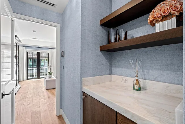 Royal Park Residence photo 21
