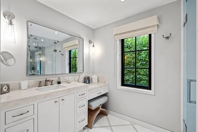 Royal Park Residence photo 26