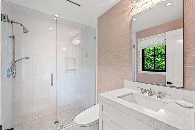 Royal Park Residence photo 30