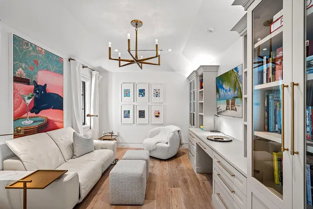 Royal Park Residence photo 33
