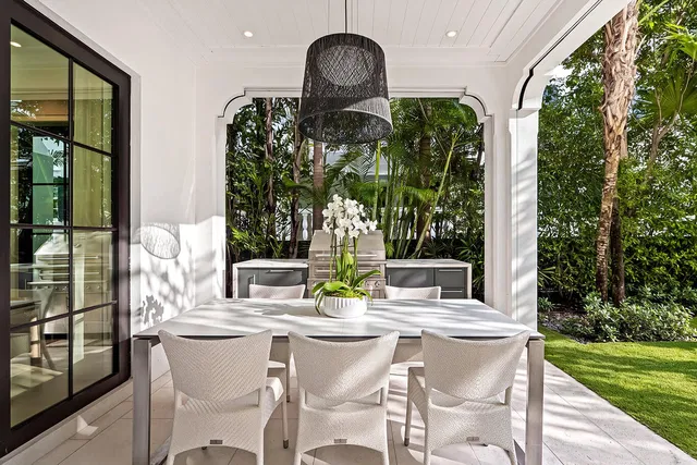 Royal Park Residence photo 36