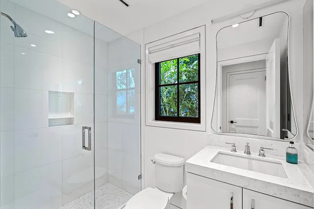 Royal Park Residence photo 39