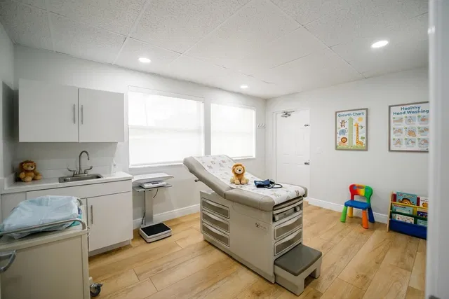 Residence photo 6