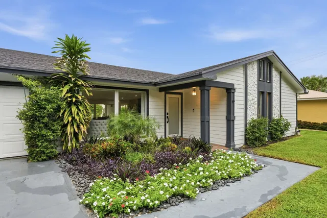 Residence photo 4