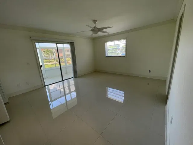 Unit Fl 1505 photo 16