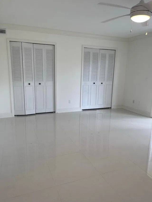 Unit Fl 1505 photo 17