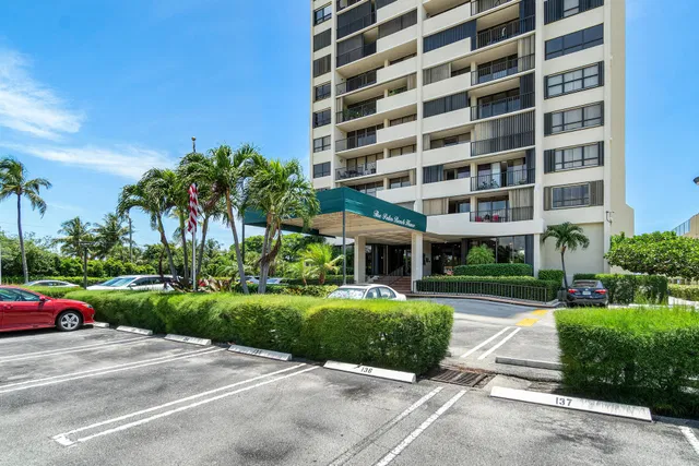 Palm Beach House Unit 409 photo 26