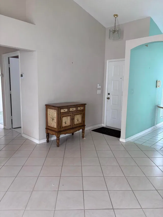 Residence photo 11