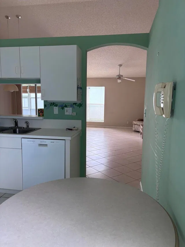 Residence photo 14