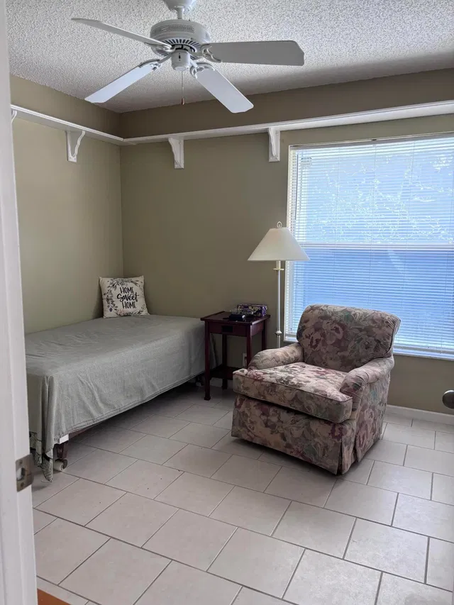 Residence photo 21