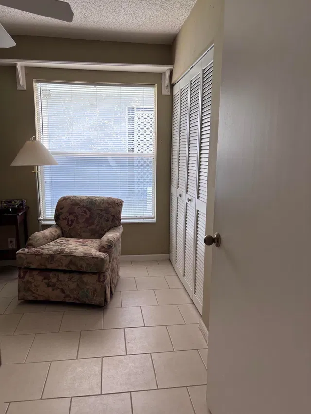 Residence photo 23