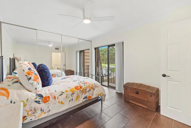 Residence photo 21