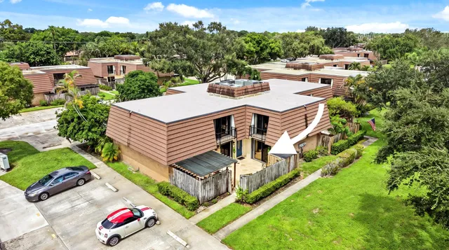 Residence photo 27