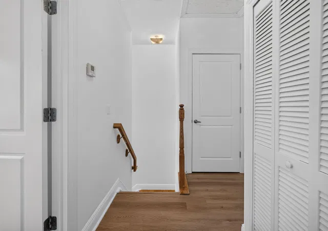  Unit 10 photo 29