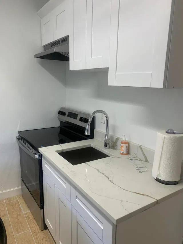Residence photo 3