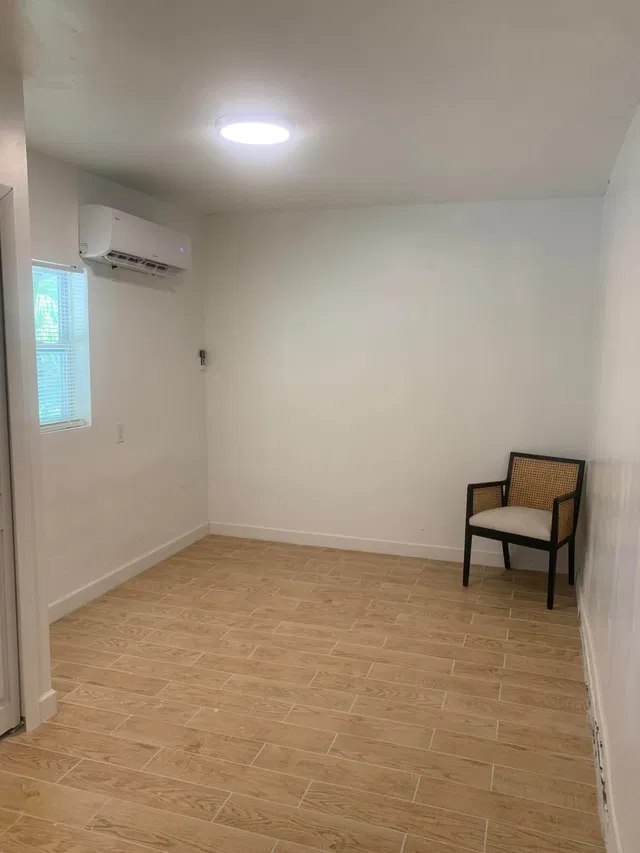 Residence photo 7