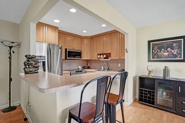  Residence photo 15