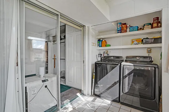  Residence photo 38