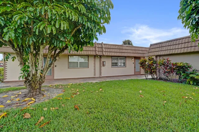  Residence photo 44
