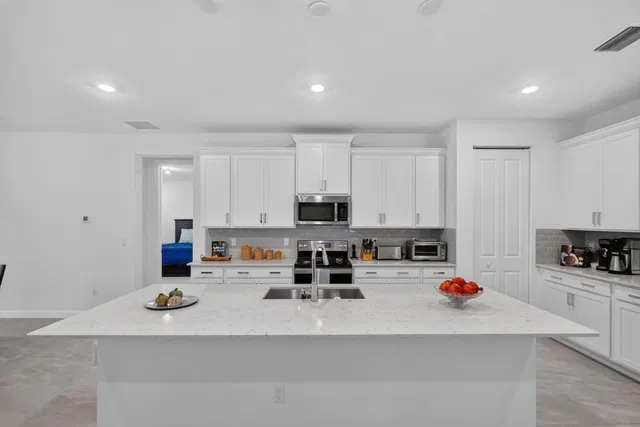  Residence photo 18