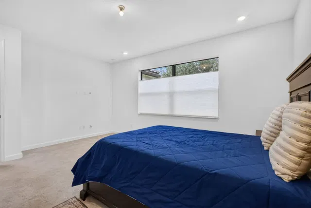  Residence photo 27