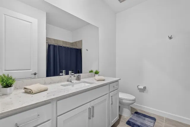  Residence photo 36