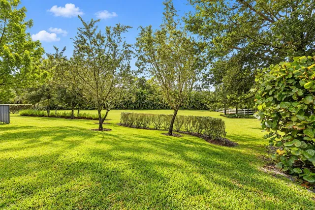  Residence photo 52
