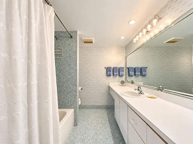 Residence photo 7