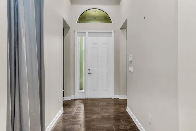 Residence photo 6