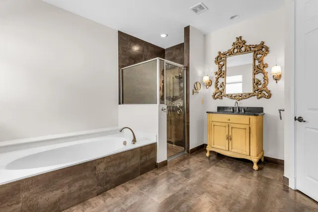 Residence photo 31