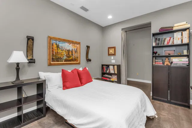Residence photo 39