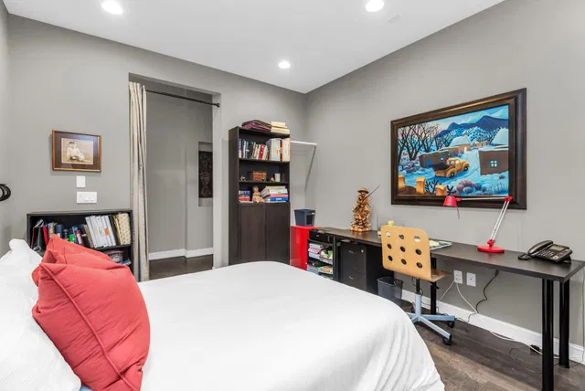 Residence photo 40