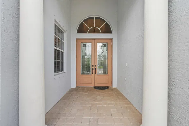 Residence photo 5