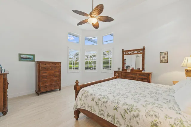 Residence photo 18